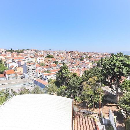 Апартаменты Estrela Panoramic View By Homing Лиссабон Экстерьер фото